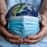 Όλα όσα πρέπει να γνωρίζετε για τη νέα παραλλαγή COVID – “Nimbus” (NB.1.8.1)